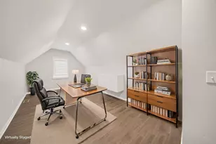 5608 Gallery Park Dr, Ann Arbor, MI 48103 - Photo 9