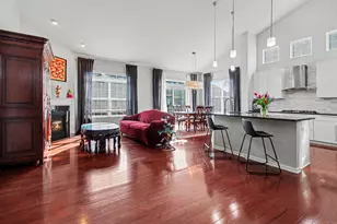 5608 Gallery Park Dr, Ann Arbor, MI 48103 - Photo 5