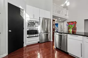 5608 Gallery Park Dr, Ann Arbor, MI 48103 - Photo 15