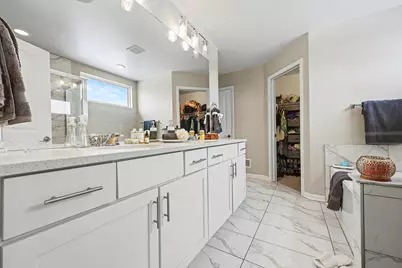 16089 Diamante Drive, Macomb, MI 48044 - Photo 29