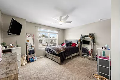 16089 Diamante Drive, Macomb, MI 48044 - Photo 33