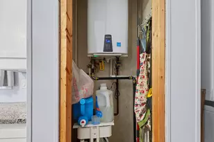 3977 Commodore Ln, Muskegon, MI 49442 - Photo 15