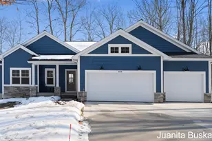 9310 S Annie Ln, Newaygo, MI 49337 - Photo 1