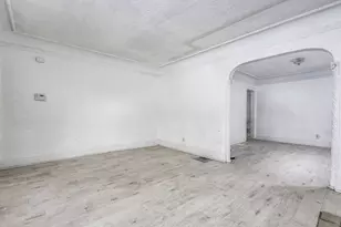 17328 Indiana St, Detroit, MI 48221 - Photo 7