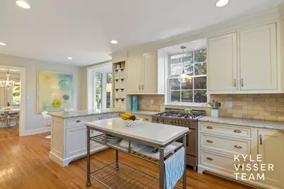 508 Cambridge Boulevard SE, East Grand Rapids, MI 49506 - Photo 17