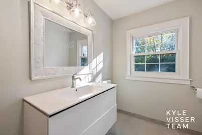 508 Cambridge Boulevard SE, East Grand Rapids, MI 49506 - Photo 33