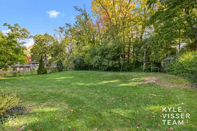 508 Cambridge Boulevard SE, East Grand Rapids, MI 49506 - Photo 45