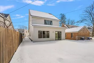 581 S Shore Dr, Holland, MI 49423 - Photo 47