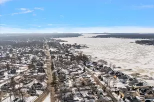 581 S Shore Dr, Holland, MI 49423 - Photo 63