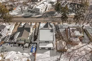 581 S Shore Dr, Holland, MI 49423 - Photo 55