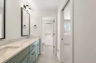 581 S Shore Dr, Holland, MI 49423 - Photo 31