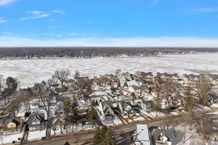 581 S Shore Dr, Holland, MI 49423 - Photo 61