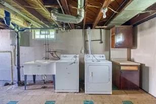 170 W Maxlow Ave, Hazel Park, MI 48030 - Photo 13