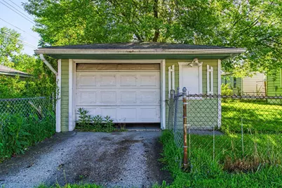 170 W Maxlow Avenue, Hazel Park, MI 48030 - Photo 19