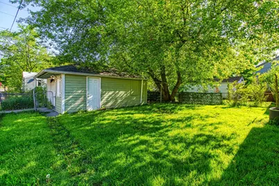 170 W Maxlow Avenue, Hazel Park, MI 48030 - Photo 15