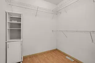 318 Meeking St, Muskegon, MI 49442 - Photo 11