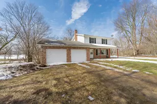 10798 Pleasant Lake Rd, Delton, MI 49046 - Photo 3