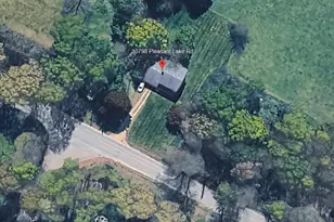 10798 Pleasant Lake Rd, Delton, MI 49046 - Photo 37