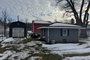 504 Keene Ave, Dowagiac, MI 49047 - Photo 13