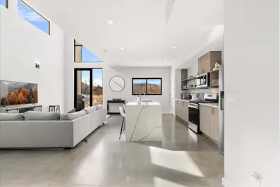 7400 Lake Solis Drive, Stevensville, MI 49127 - Photo 13