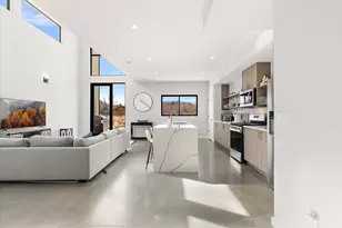 7400 Lake Solis Dr, Stevensville, MI 49127 - Photo 13