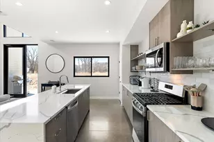 7400 Lake Solis Dr, Stevensville, MI 49127 - Photo 9