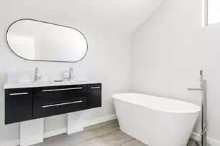 7400 Lake Solis Dr, Stevensville, MI 49127 - Photo 37