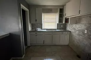 10444 Wayburn St, Detroit, MI 48224 - Photo 11