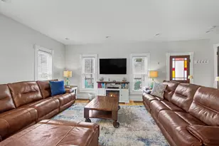 555 St Joseph St, South Haven, MI 49090 - Photo 7