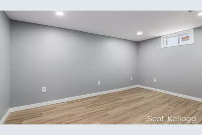 4518 Wilkshire Avenue SW, Grand Rapids, MI 49548 - Photo 13