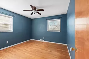 1320 Montrose Ave, Royal Oak, MI 48073 - Photo 11