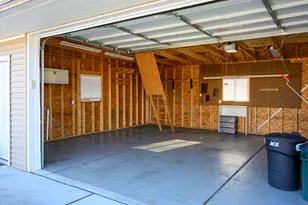 1320 Montrose Ave, Royal Oak, MI 48073 - Photo 23