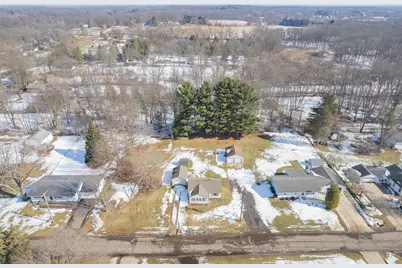 125 Edgewater Drive, Michigan Center, MI 49254 - Photo 31