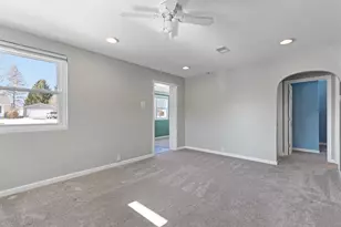 125 Edgewater Dr, Michigan Center, MI 49254 - Photo 9