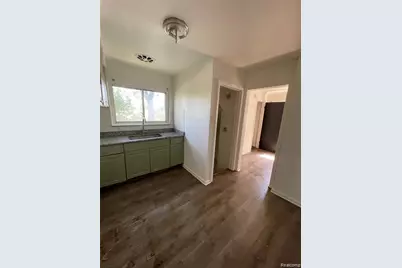 13607 Virgil Street, Detroit, MI 48223 - Photo 9