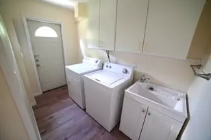 1052 N Maple Rd, Ann Arbor, MI 48103 - Photo 17