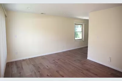 1052 N Maple Road, Ann Arbor, MI 48103 - Photo 5