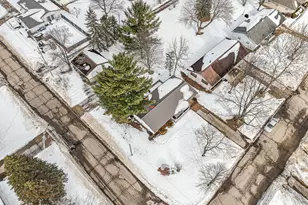 718 Sunset Ln, Cadillac, MI 49601 - Photo 43