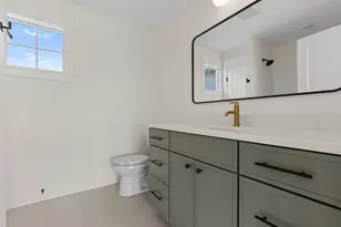 1904 Creekside Dr SW, Byron Center, MI 49315 - Photo 43