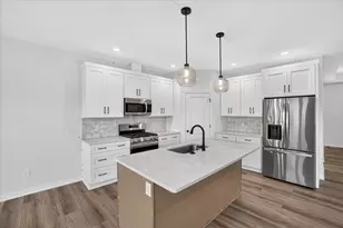 3704 Marabella Pl, Kalamazoo, MI 49006 - Photo 9