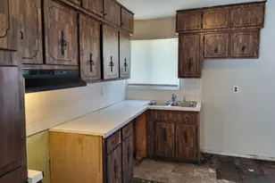16 Arlington Dr, Battle Creek, MI 49037 - Photo 5