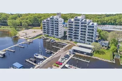 2964 Lakeshore Drive #E 204, Muskegon, MI 49441 - Photo 1