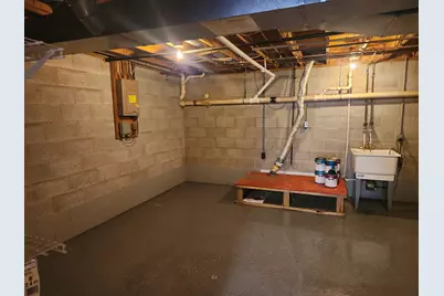 1369 Creek Drive, Muskegon, MI 49441 - Photo 17