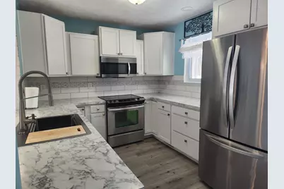 1369 Creek Drive, Muskegon, MI 49441 - Photo 5