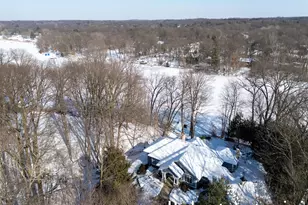 6862 Maplecrest Dr SE, Grand Rapids, MI 49546 - Photo 9