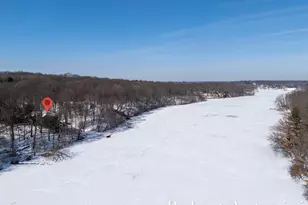 6862 Maplecrest Dr SE, Grand Rapids, MI 49546 - Photo 3