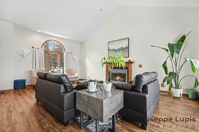 10999 Sandy Oak Trail, Cedar Springs, MI 49319 - Photo 3