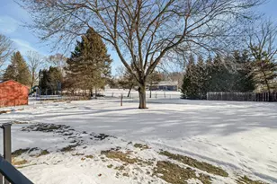 11071 Silver Dr, Whitmore Lake, MI 48189 - Photo 35