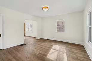 324 Trimble Ave, Kalamazoo, MI 49048 - Photo 9