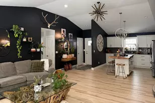 103 Cottonwood Ct, Litchfield, MI 49252 - Photo 5